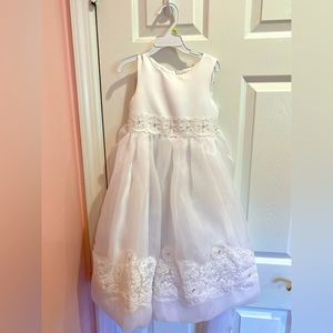 Girl’s baptism dress